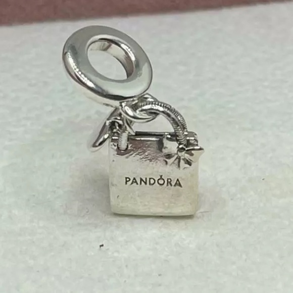 Pendant Shopping Bag main image 1
